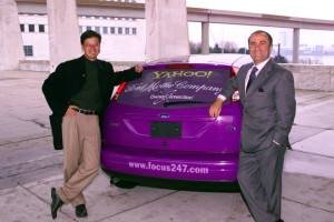 From the archives: CEO Jacques Nasser and CEO Jerry Yang celebrating the Ford-Yahoo OwnerConnection program in 2000.